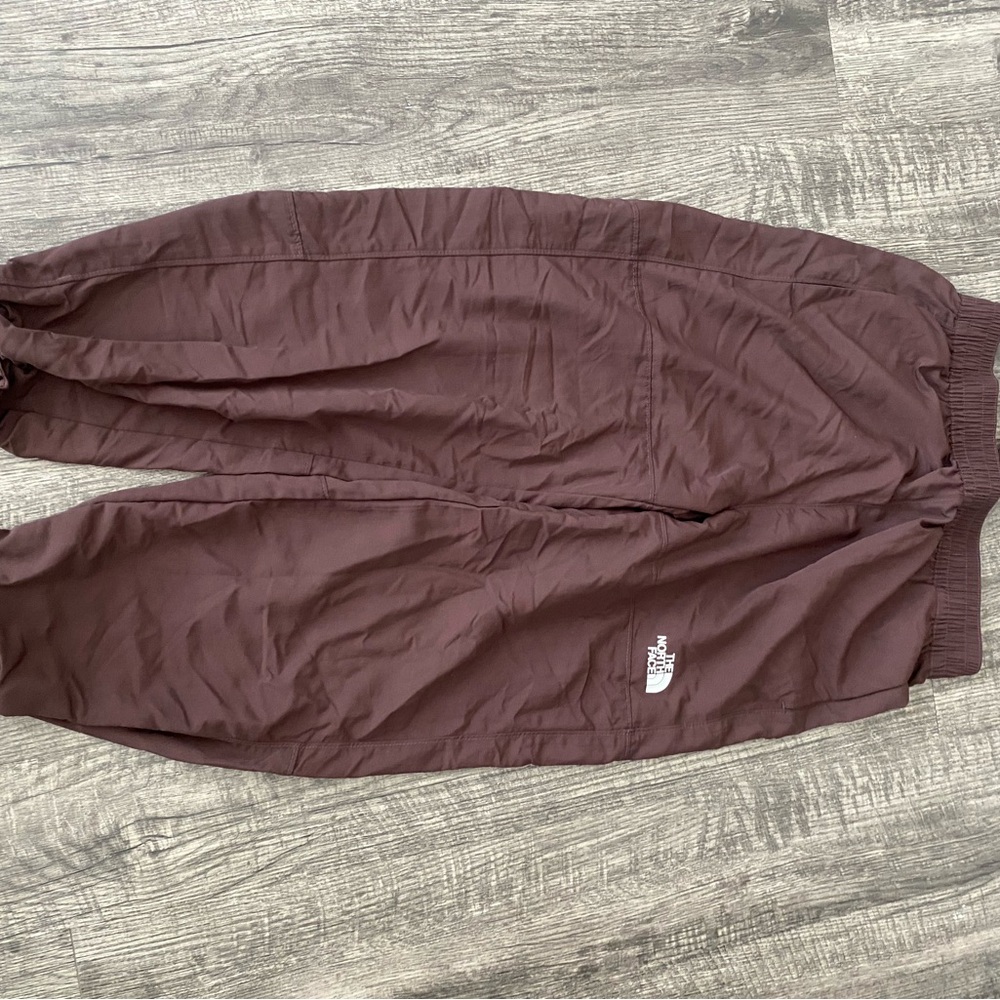 The North Face women’s wind pants
